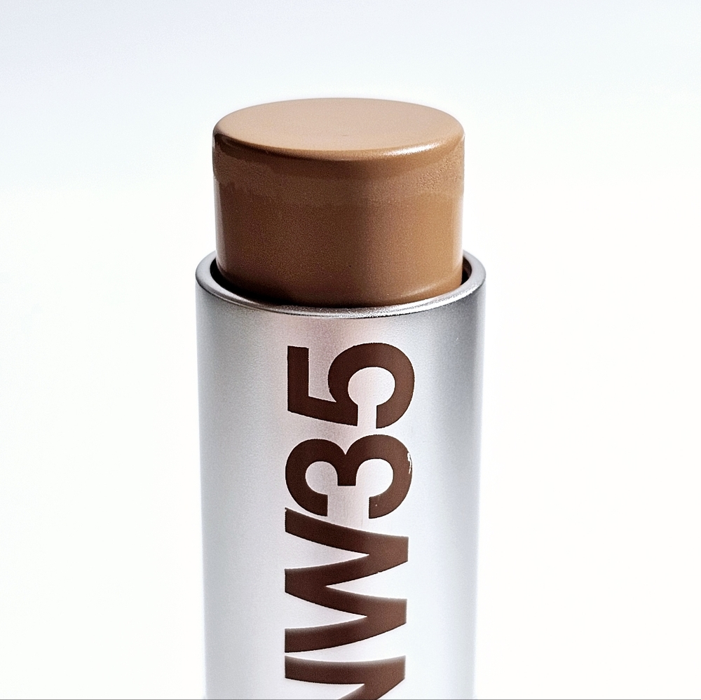 Mac Studio Fix Soft Matte Foundation Stick New - Picture 8 of 16